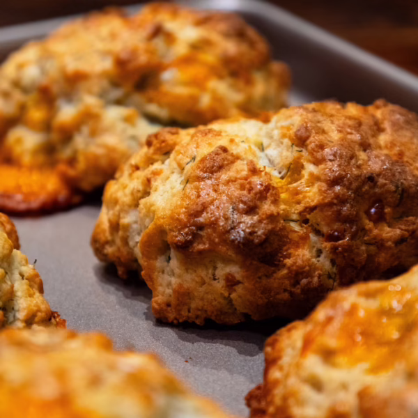 4 Pack Mozzarella Pesto Scones
